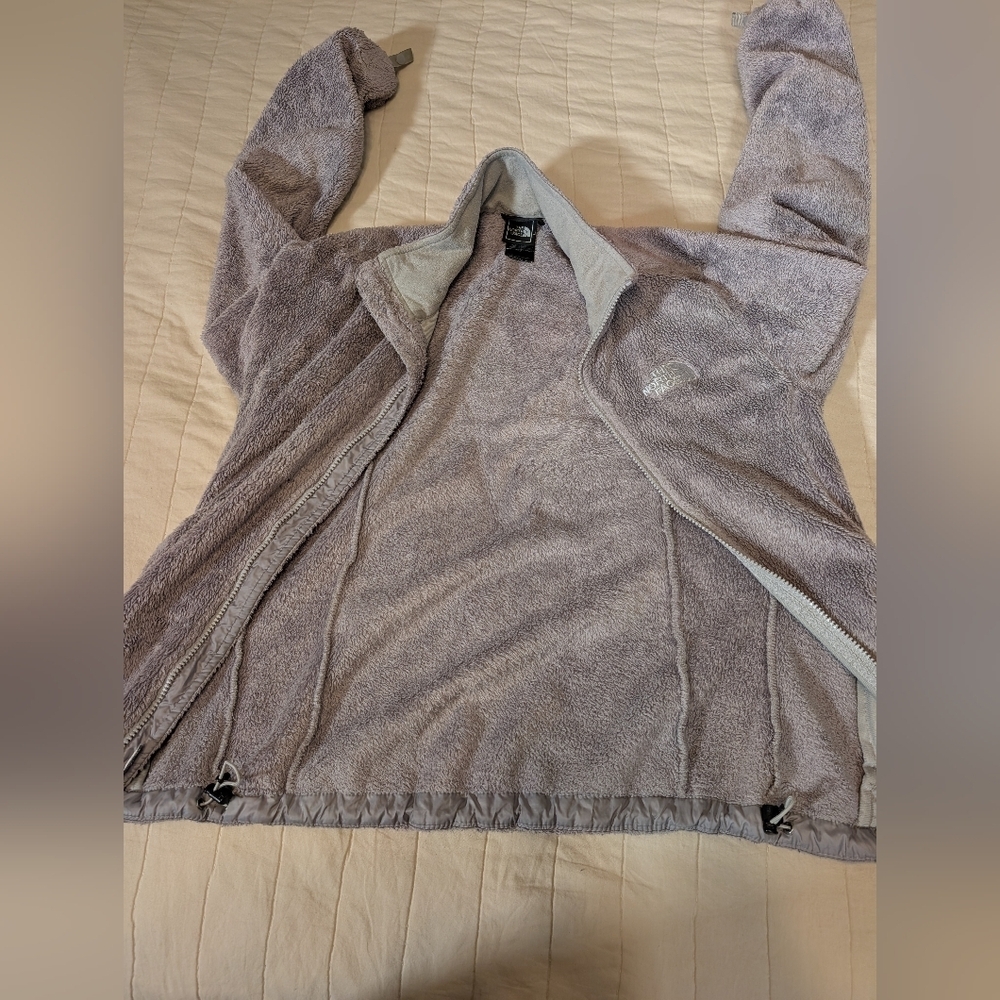 The North Face Osito Fleece Jacket, Women's Size Small - Picture 5 of 10
